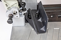 Угловой упор универсальной дисковой пилы Eibenstock EST 350.3 Угловой упор универсальной дисковой пилы Eibenstock EST 350.3