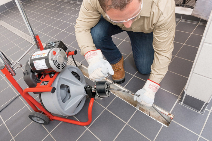 Эксплуатация прочистной машины барабанного типа Ridgid K-400 Эксплуатация прочистной машины барабанного типа Ridgid K-400
